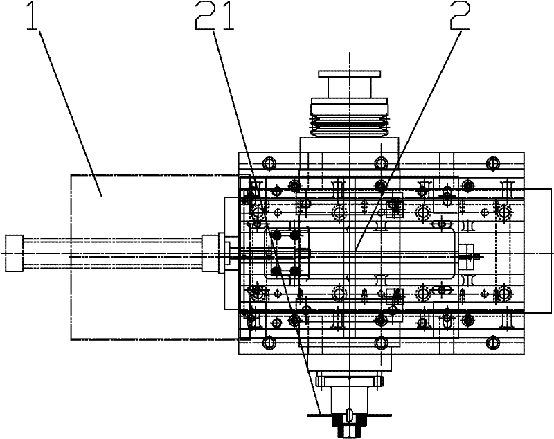 Combined machine tool for drilling oil hole of connecting rod and cutting big-head hole of connecting rod