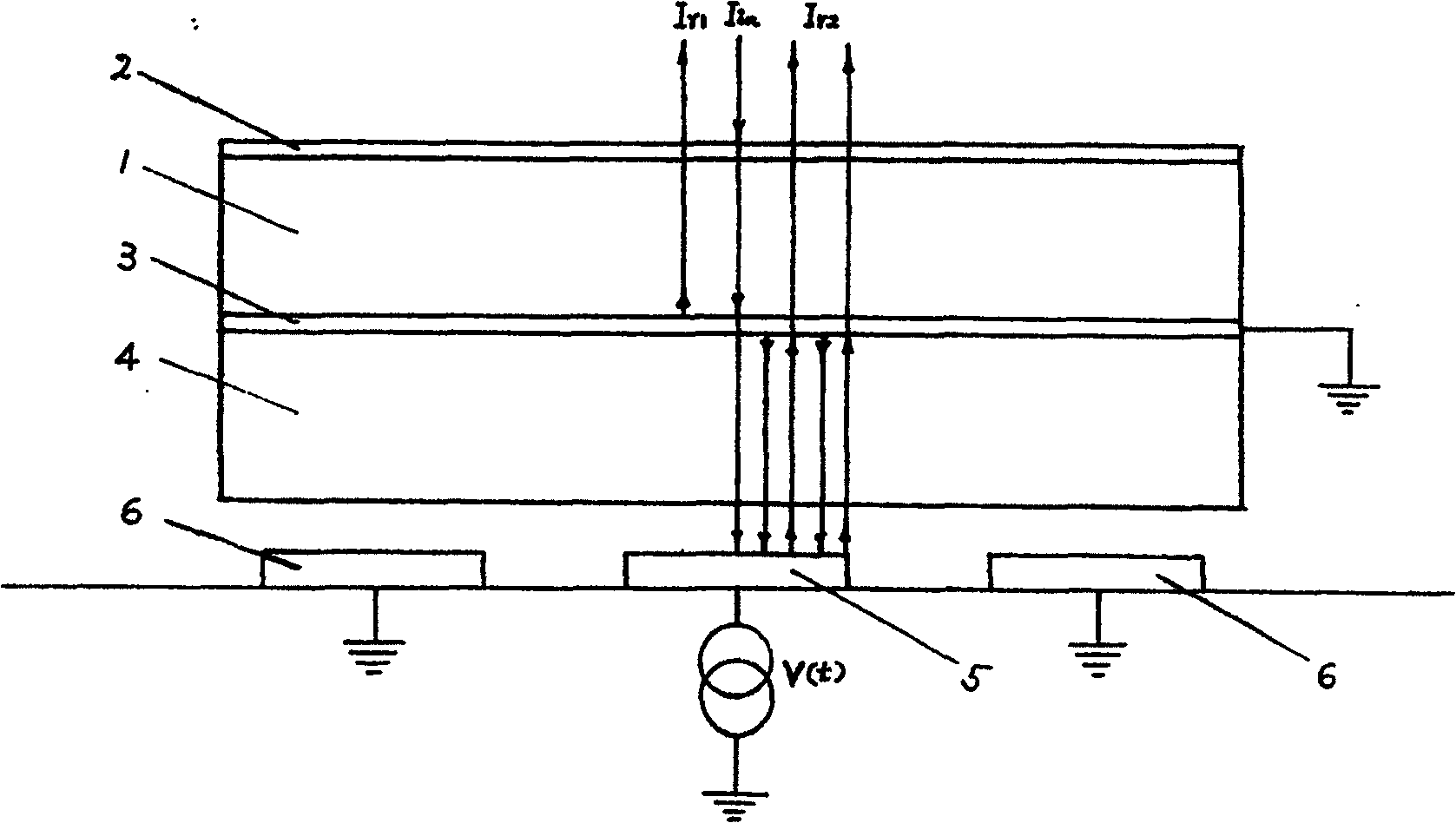 Electro-optical detector capable of calibrating voltage