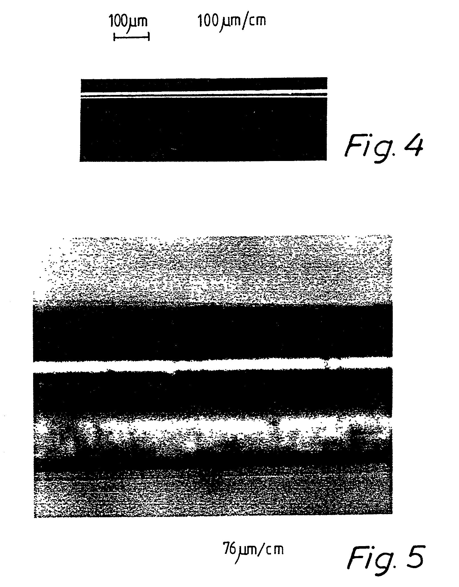 Method, apparatus and flow cell for high sensitivity detection of fluorescent molecules