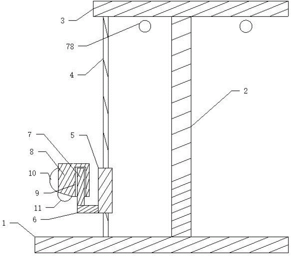 Automatic lifting safety rod for power transmission equipment iron tower