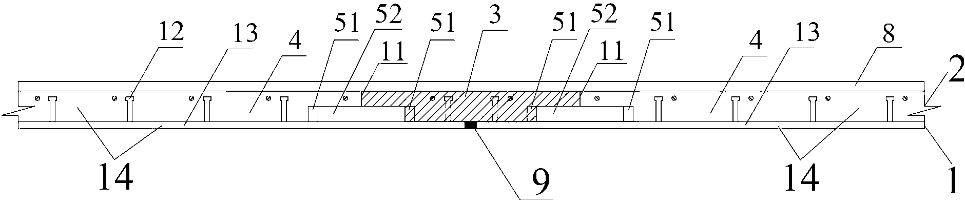 Steel-fiber concrete combined bridge deck structure with reinforced joints and construction method of steel-fiber concrete combined bridge deck structure