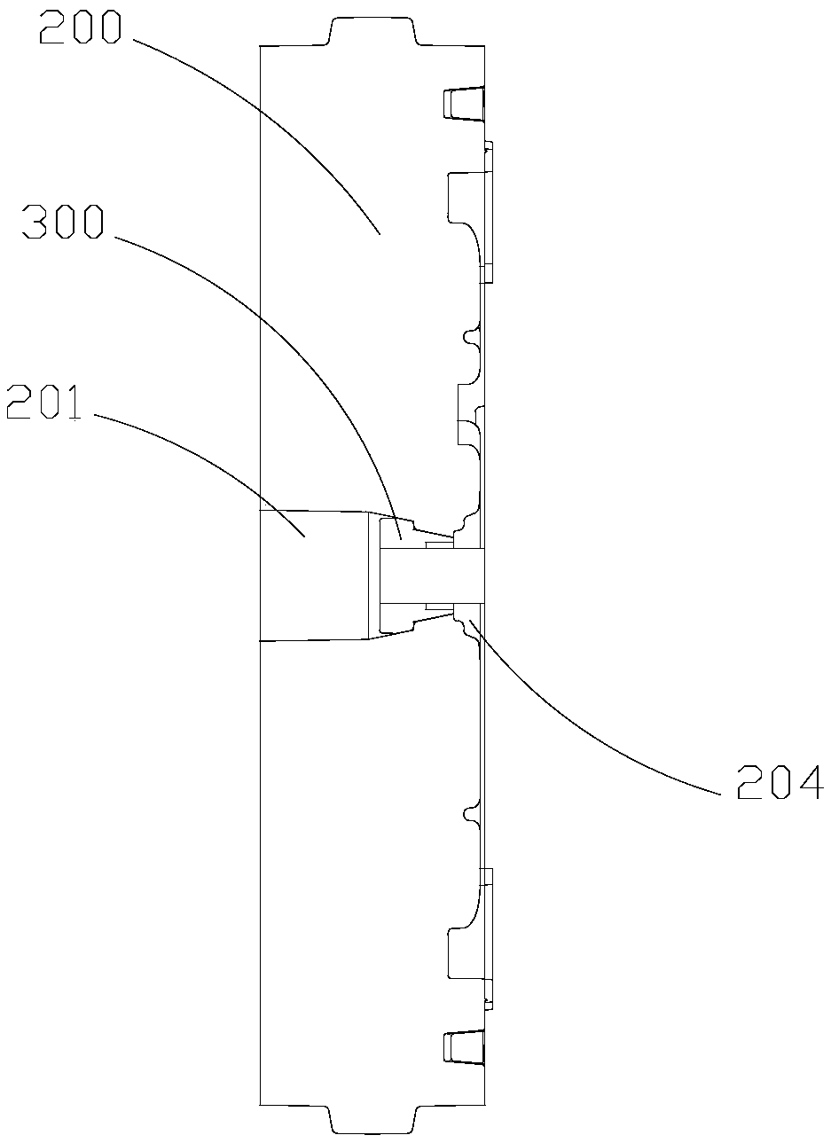 Casting method for imbedded oil way steel pipe