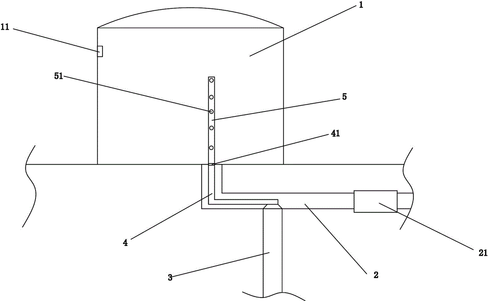 Dome roof tank provided with fire fighting facility