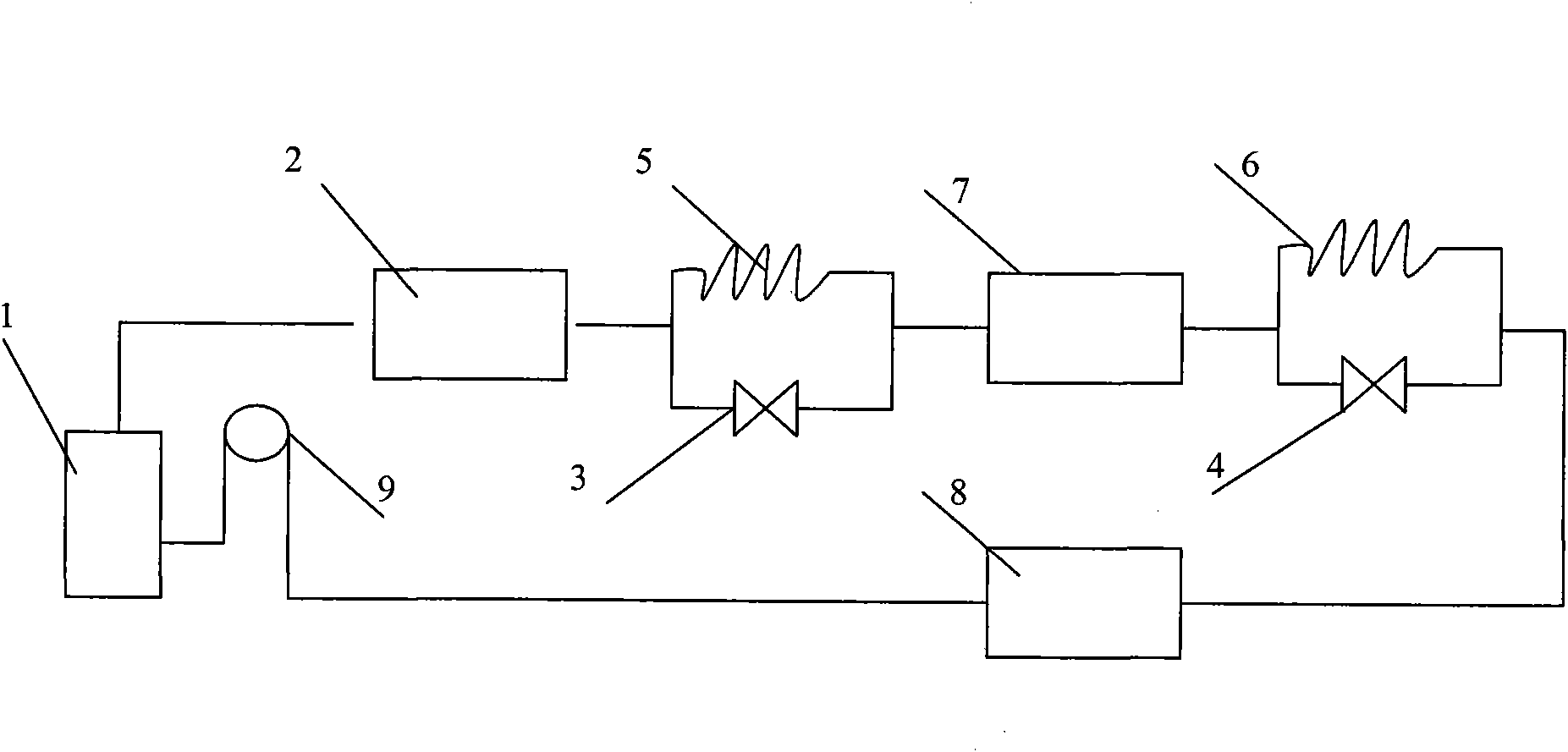 Dehumidifying air conditioner and dehumidifying method thereof