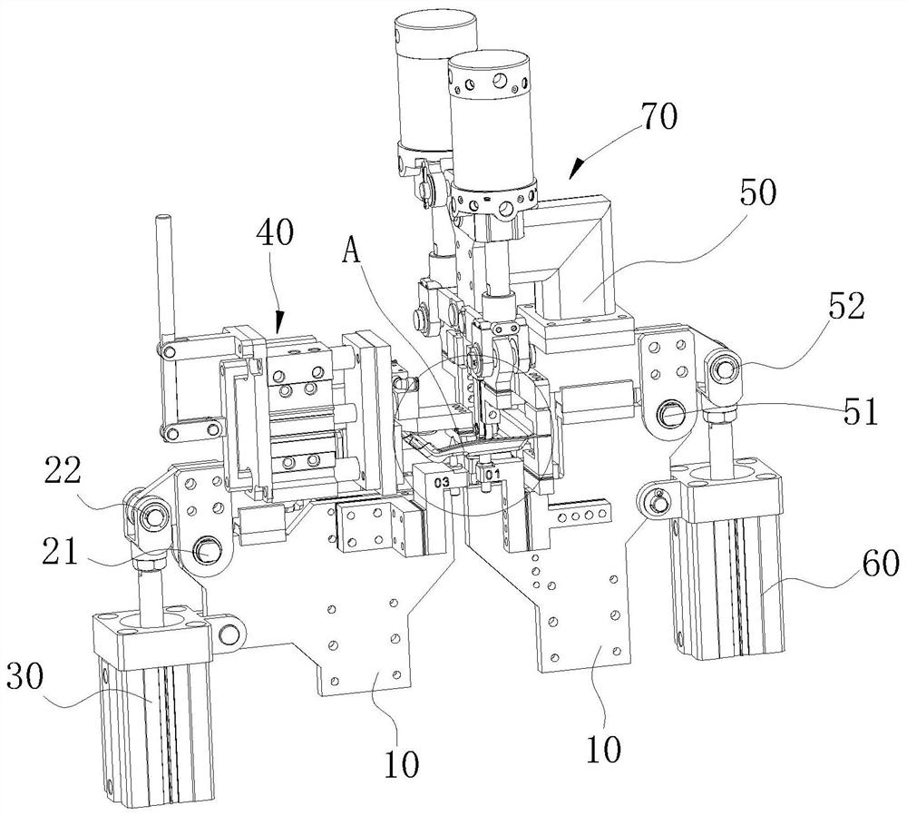 Bending device for nut plate hemming