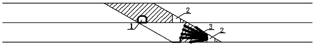 Underground mining method for gently-inclined medium-thick or thick phosphorus ore bodies