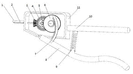 Prawn intestinal tract extracting machine using self-made special gear as transmission device and capable of keeping completeness of prawns