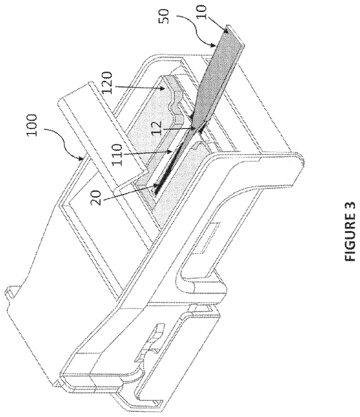 Apparatus for detaching surgical blades