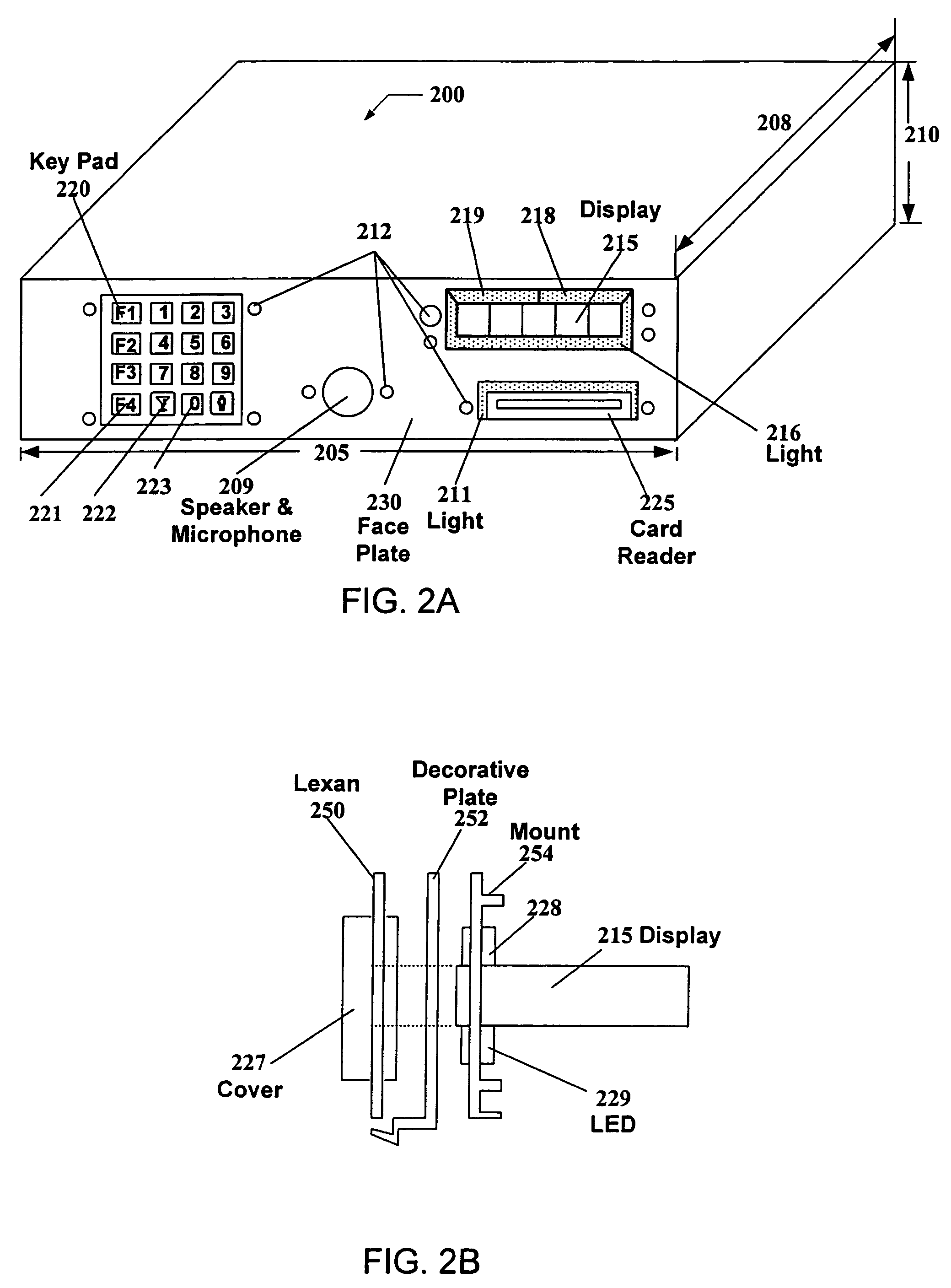 Player tracking communication mechanisms in a gaming machine