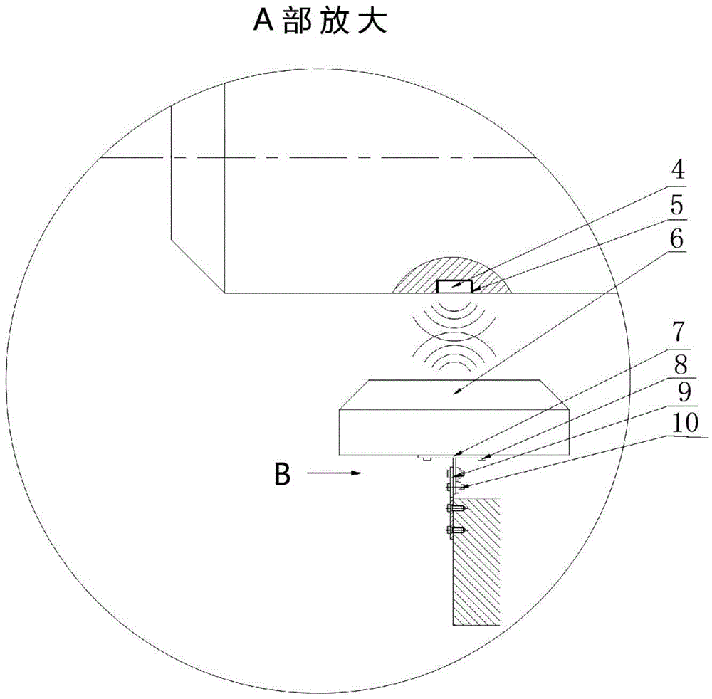 On-line monitoring device and method for motion state of broach