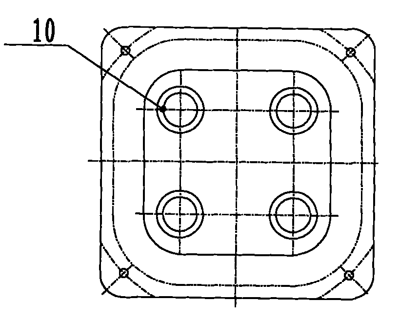 Molten metal thermal insulation air-cushion device and thermal insulation using method thereof