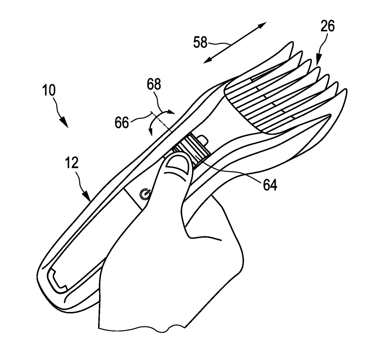 Adjustable spacing comb, adjustment drive and hair cutting appliance