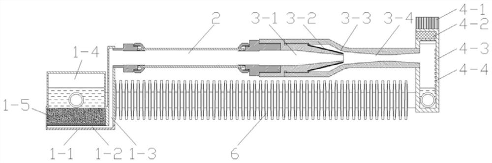 Flat plate type loop heat pipe suitable for two vertical heat sources