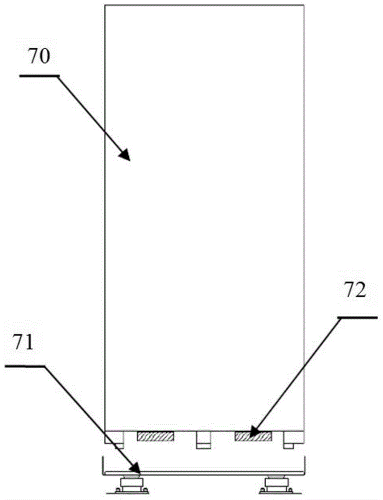 Damping device for transport of equipment sensitive to vibration