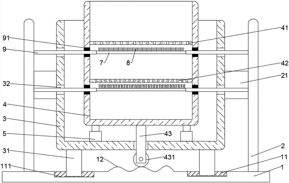 Efficient sand screening machine for preventing sieve plate blockage