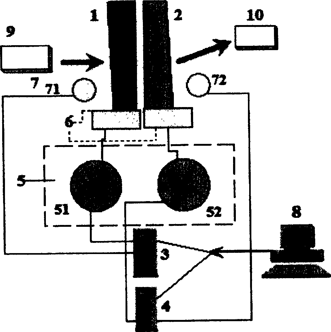 Optical device for simulating satellite trail