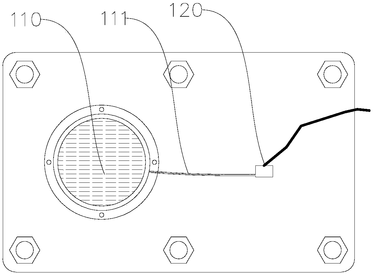 Aeration zone solute transport simulating device and method