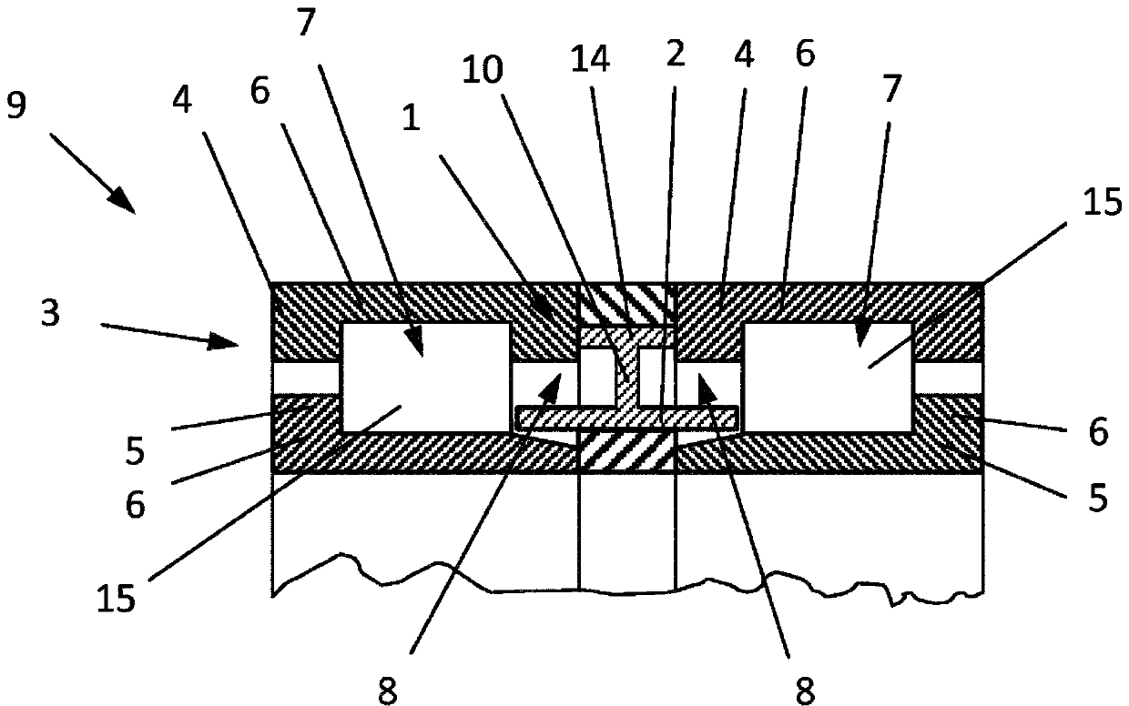 Device for retaining lubricant in rolling bearing, rolling bearing assembly and method for assembling rolling bearing assembly