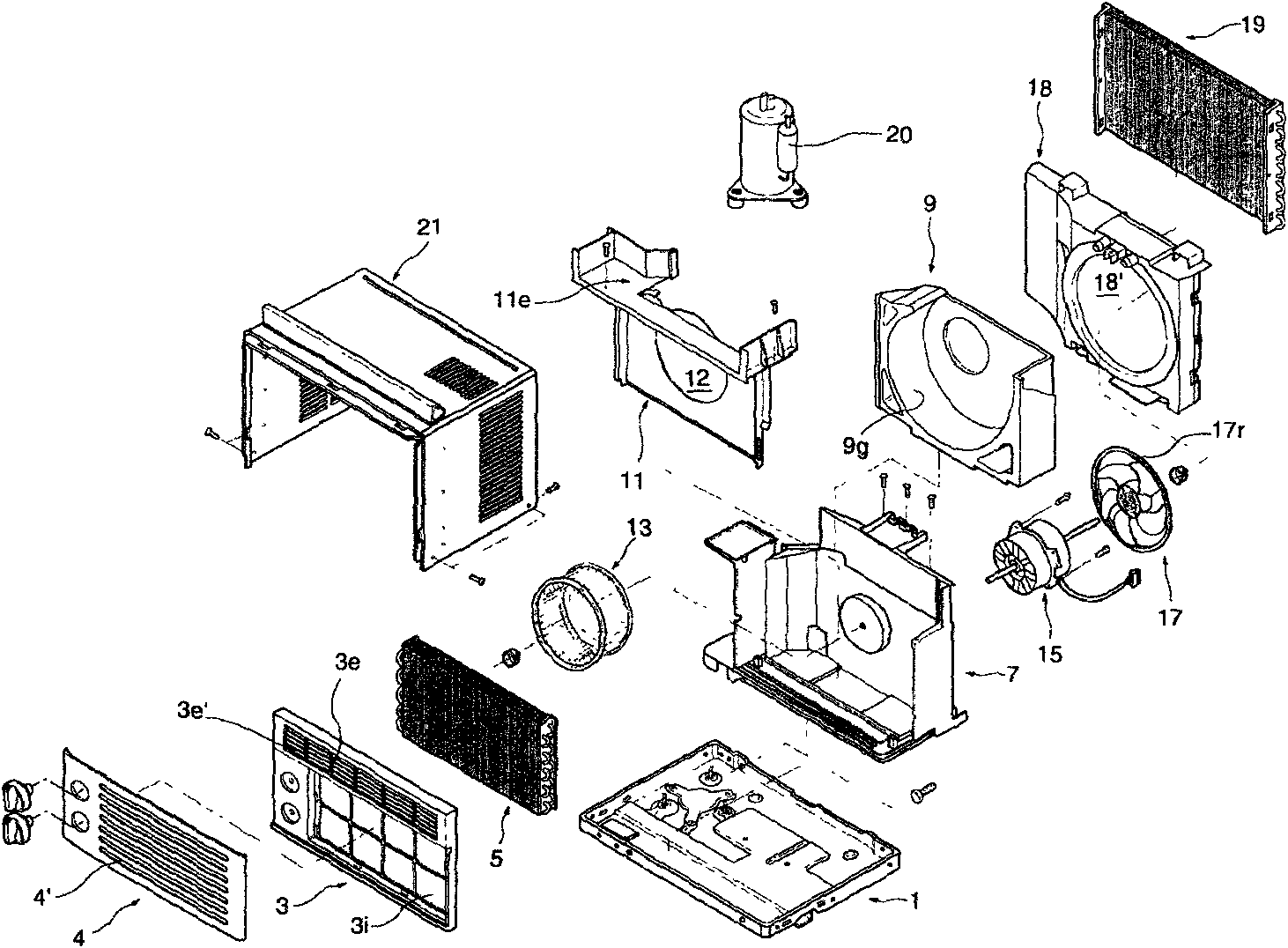 Window air conditioner comprising outdoor fan with two water-kicking rings