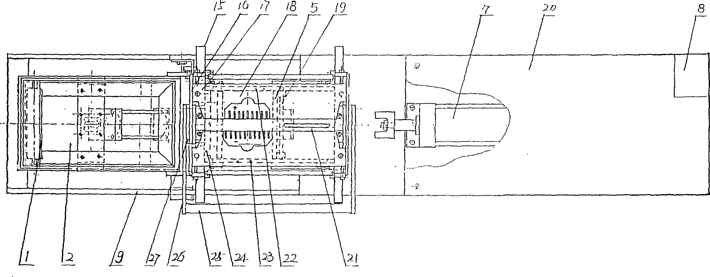 Pole group welder for accumulator