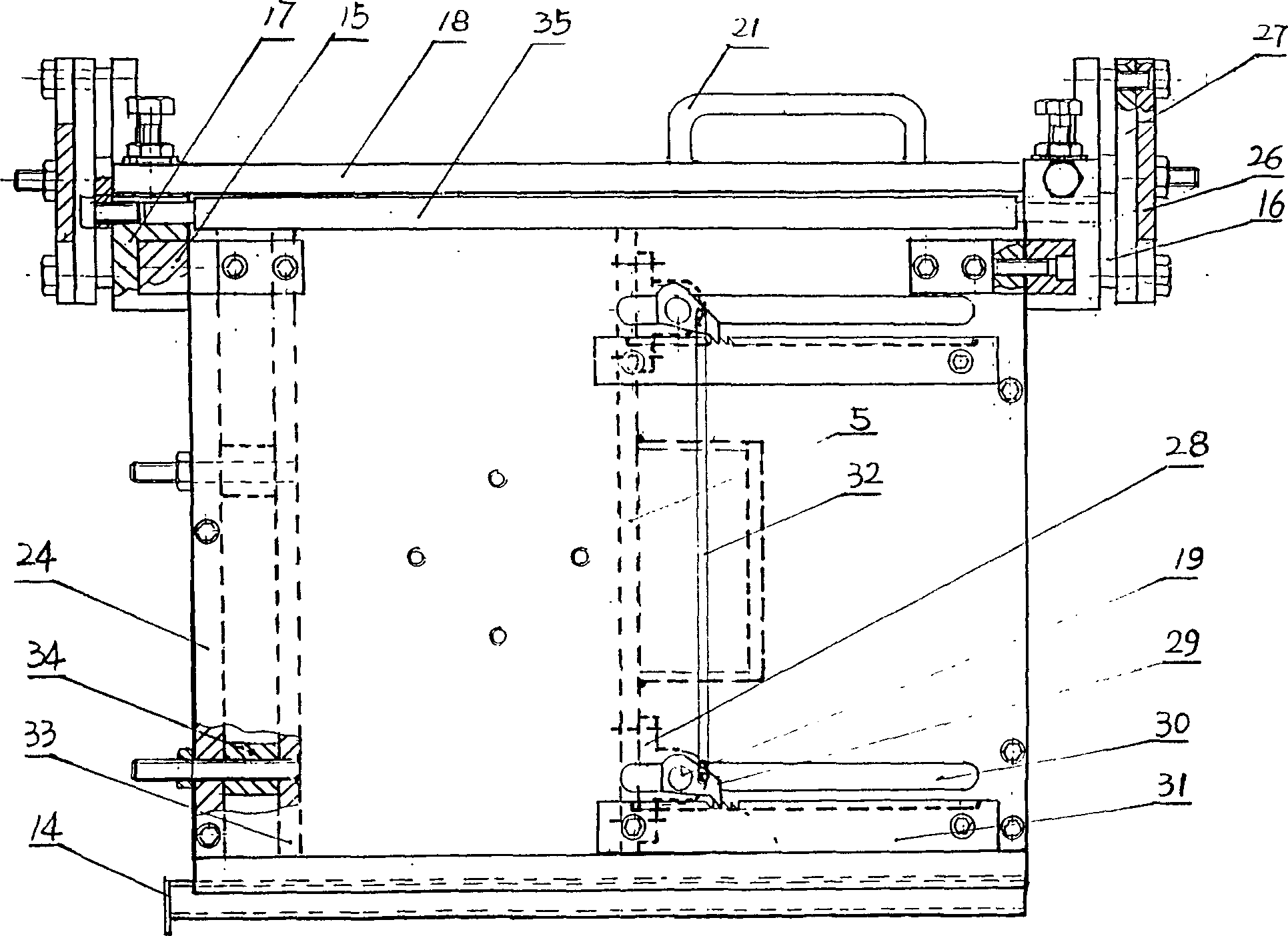 Pole group welder for accumulator