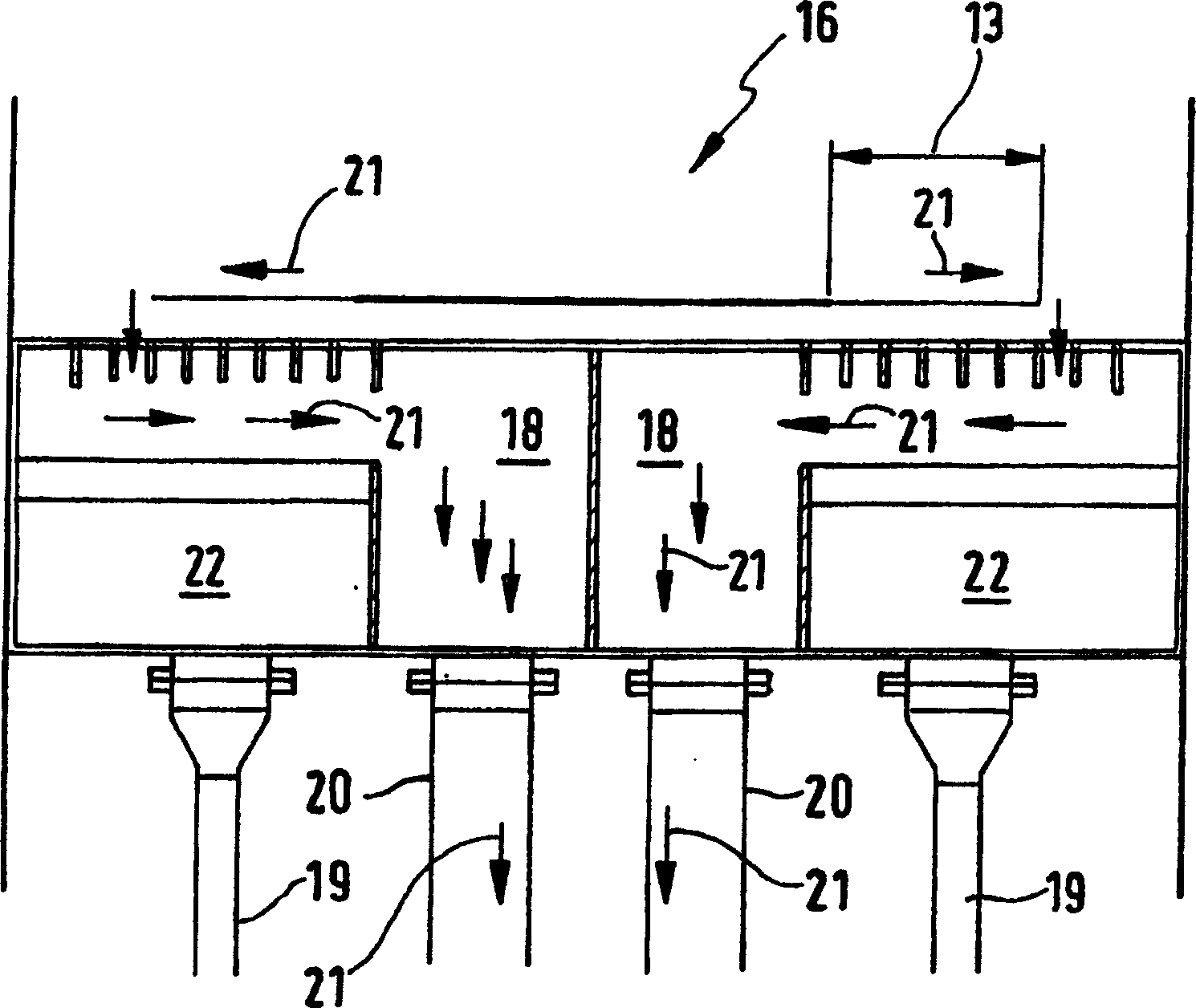 Device for keeping a cold-rolled strip dry in the outlet of strip rolling mills