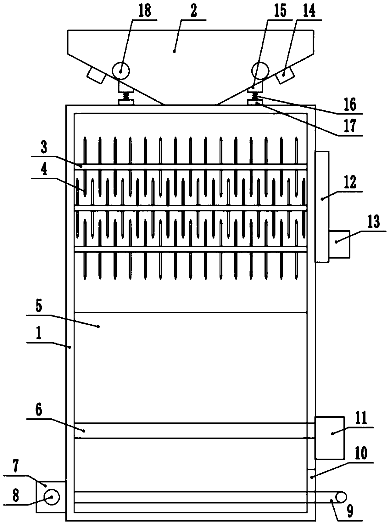 Hay feed cutting device