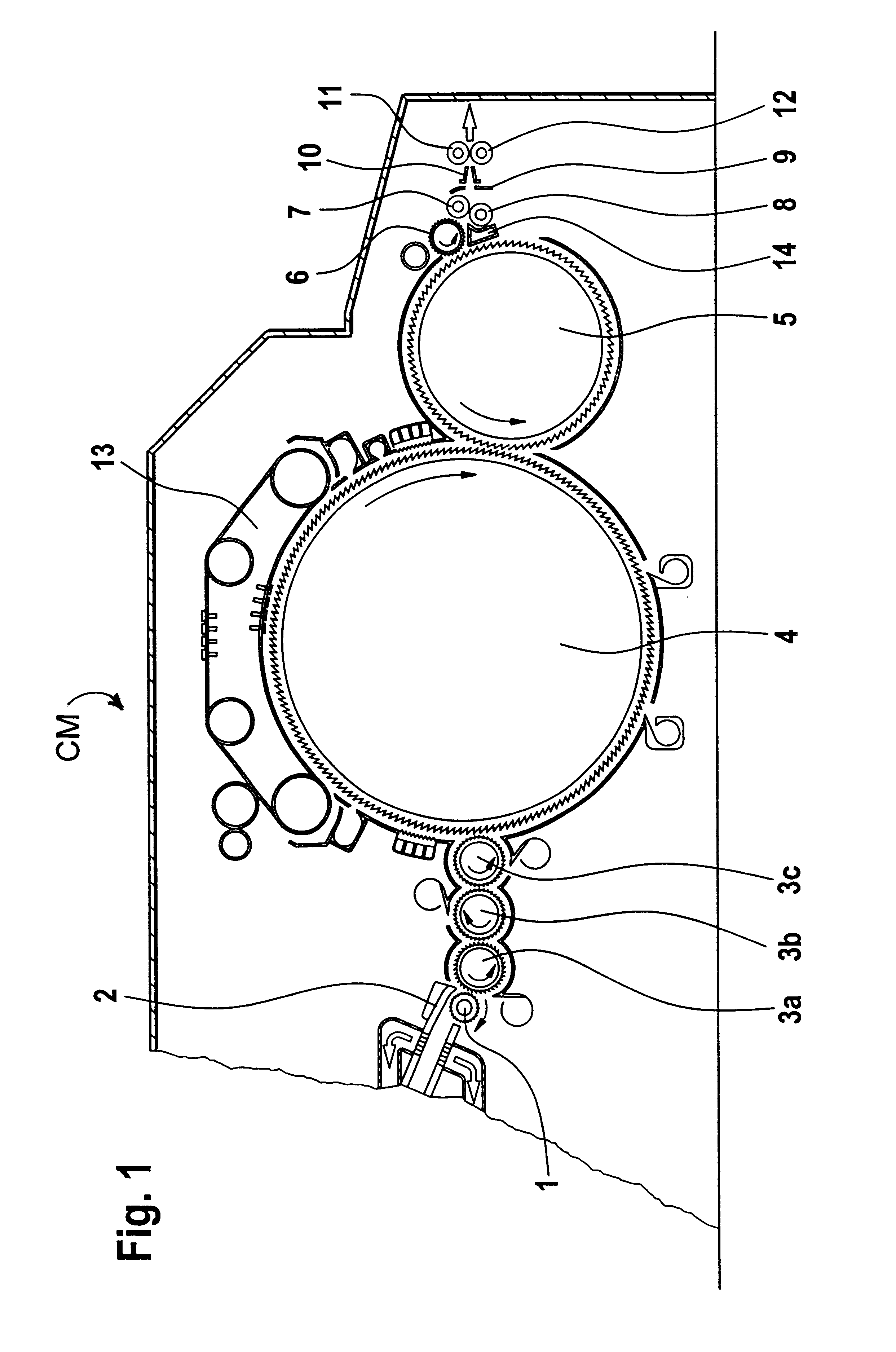 Method and apparatus for examining fiber material traveling in a fiber processing machine