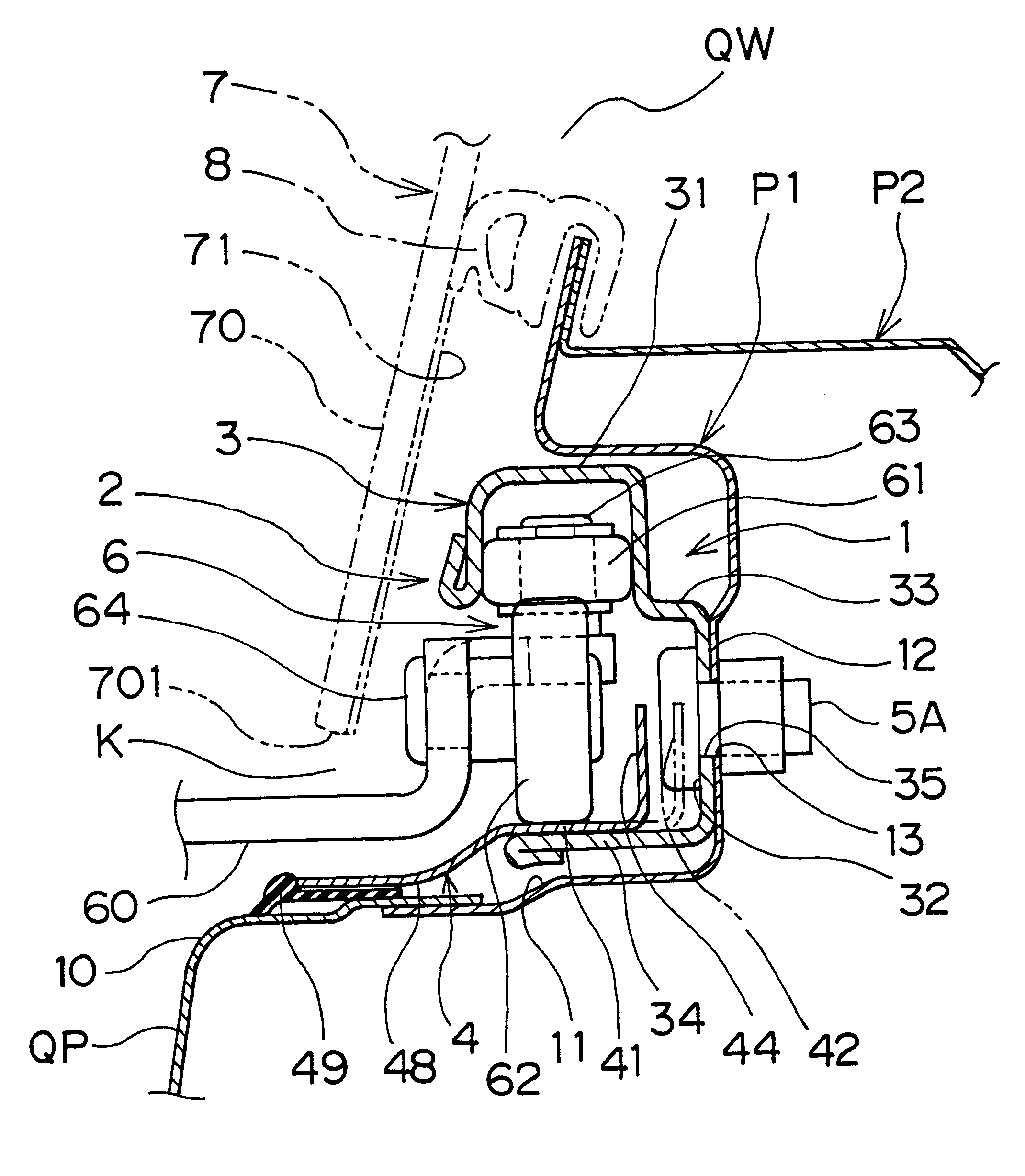 Mounting structure for center rail of slide door