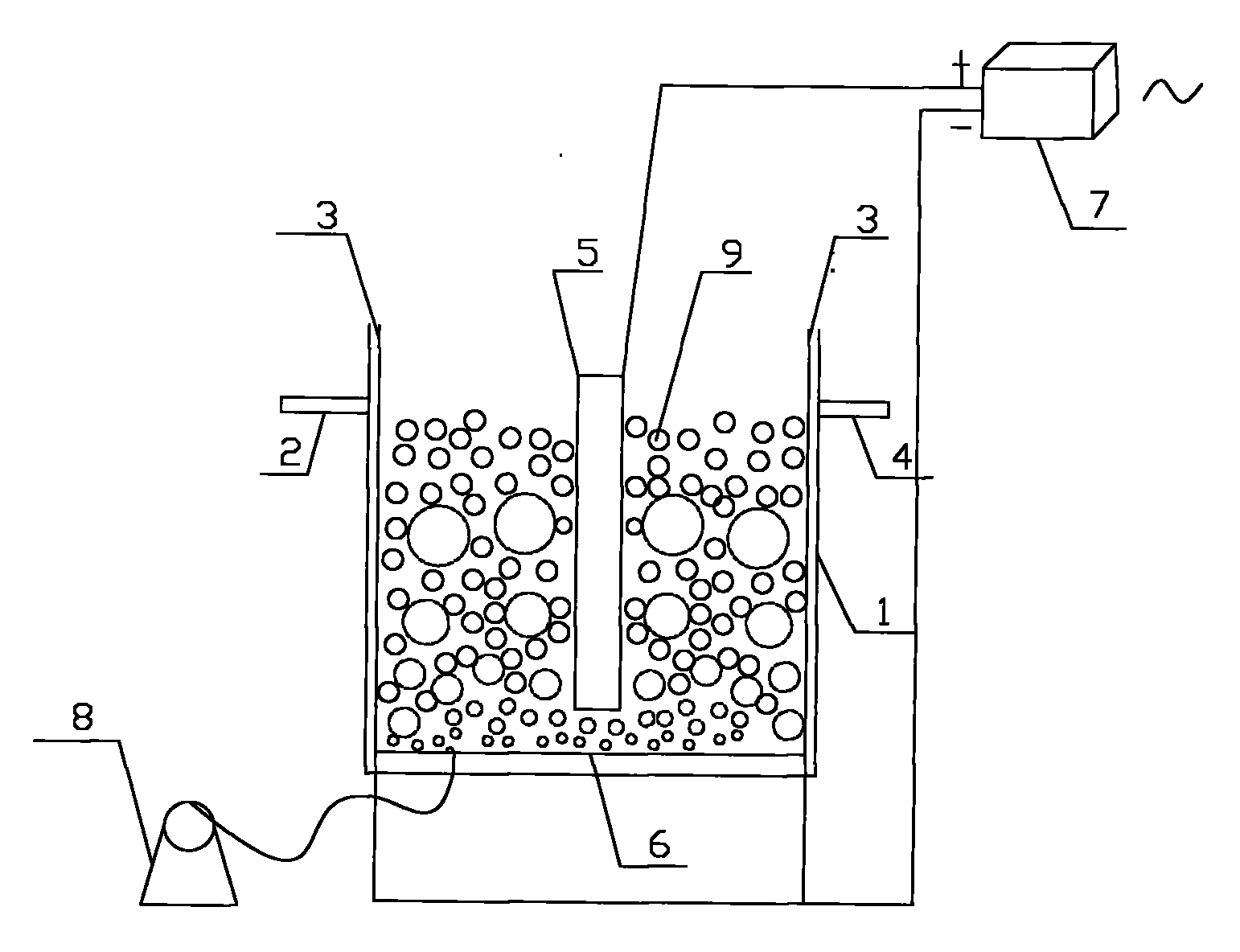 Electrochemical biological combined denitrification reactor