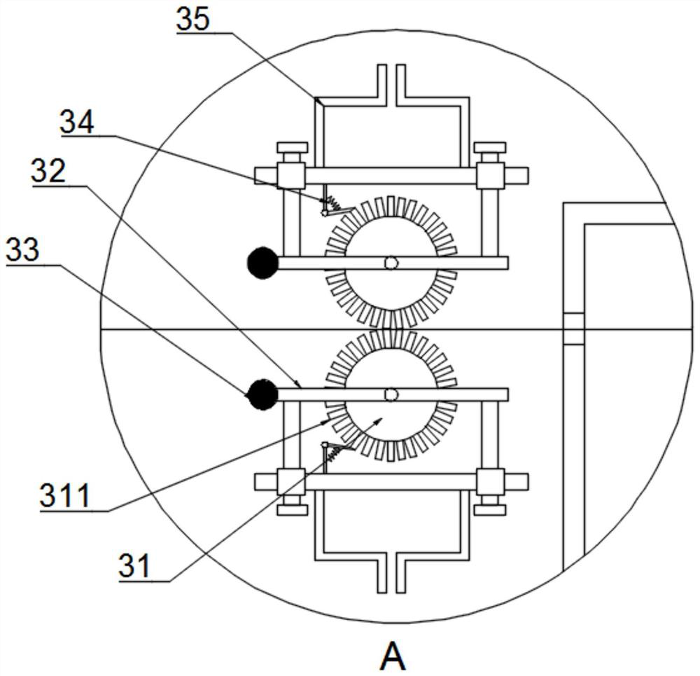 Cloth dyeing machine capable of effectively recycling dye