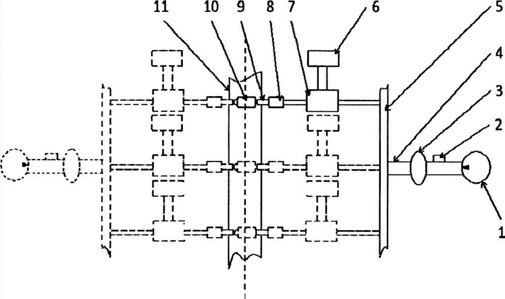 Device and method for improving surface smoothness of air inlet and outlet channels of combustion motor cylinder cover