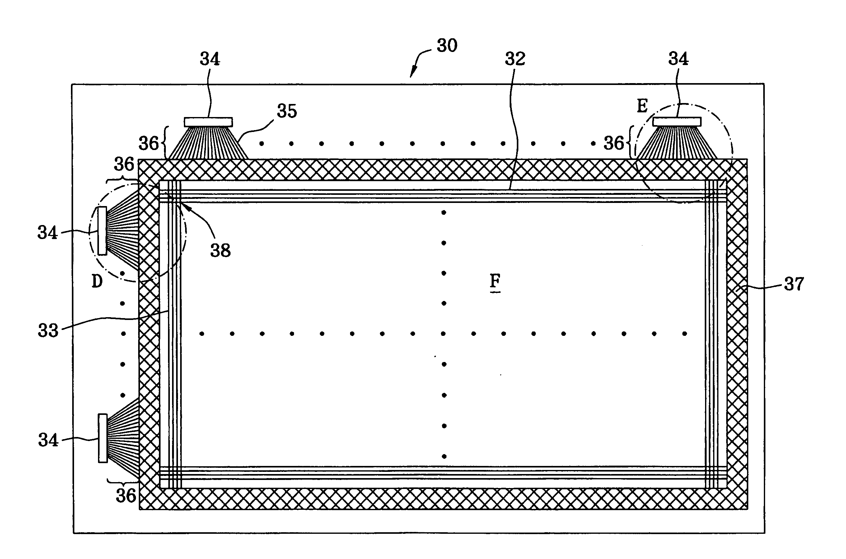 Liquid crystal display panel with reduced flicker