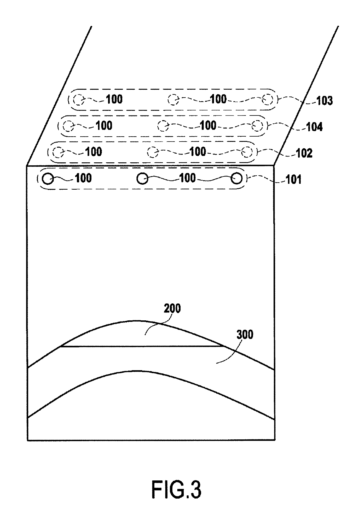 Method for characterising the underlying ground of a region using passive seismic signals, and corresponding system