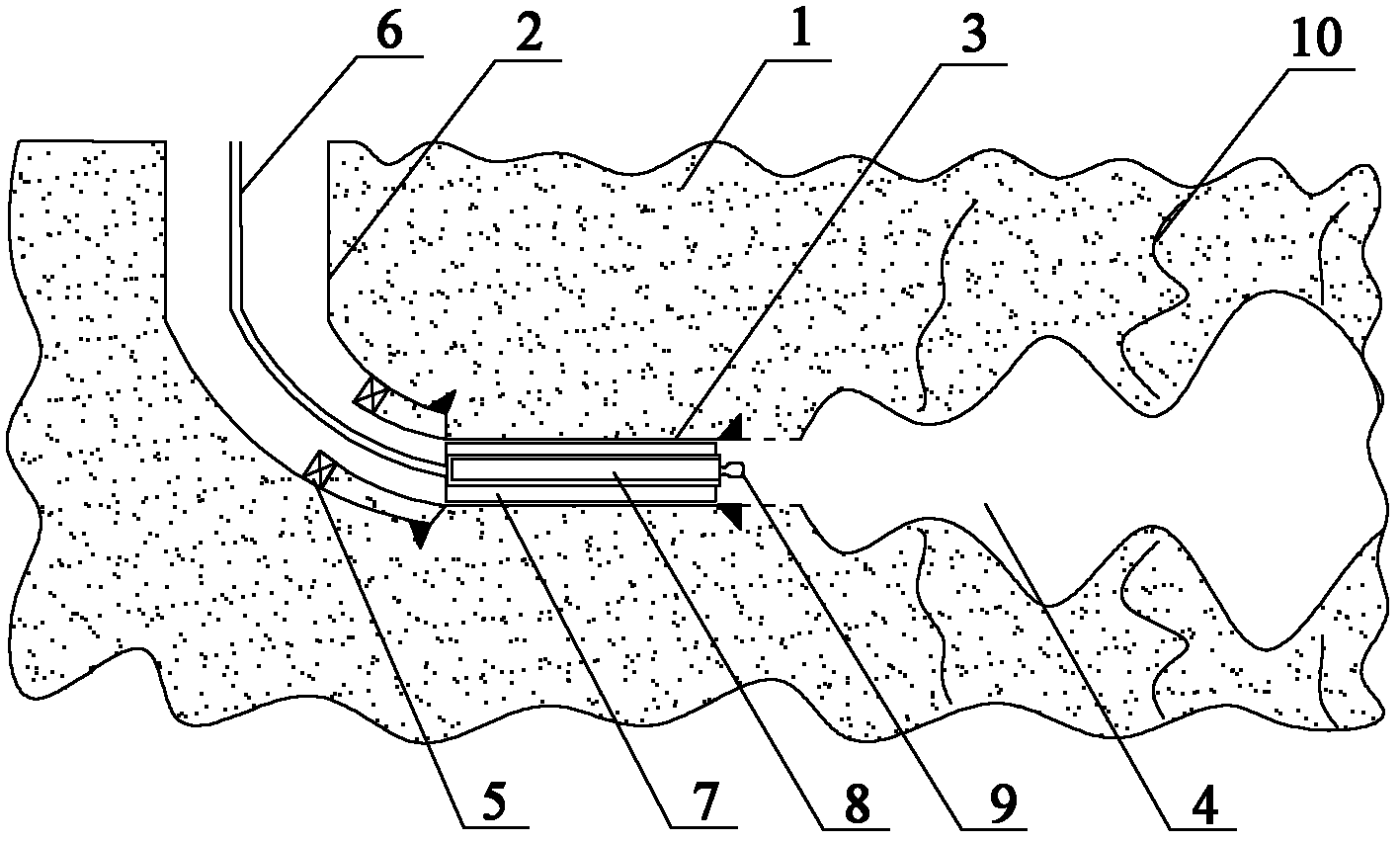 Method for layering, stage multi-level blasting, hole expanding and crack expanding of oil-gas-bearing rock