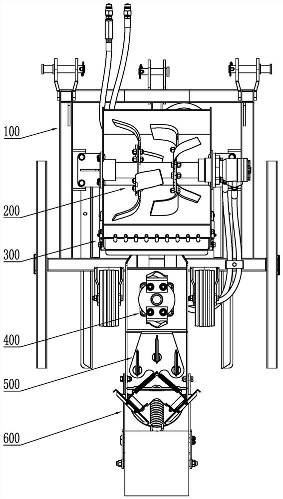 Soil preparation mechanism for wheat drill suitable for sticky heavy soil in rice stubble field