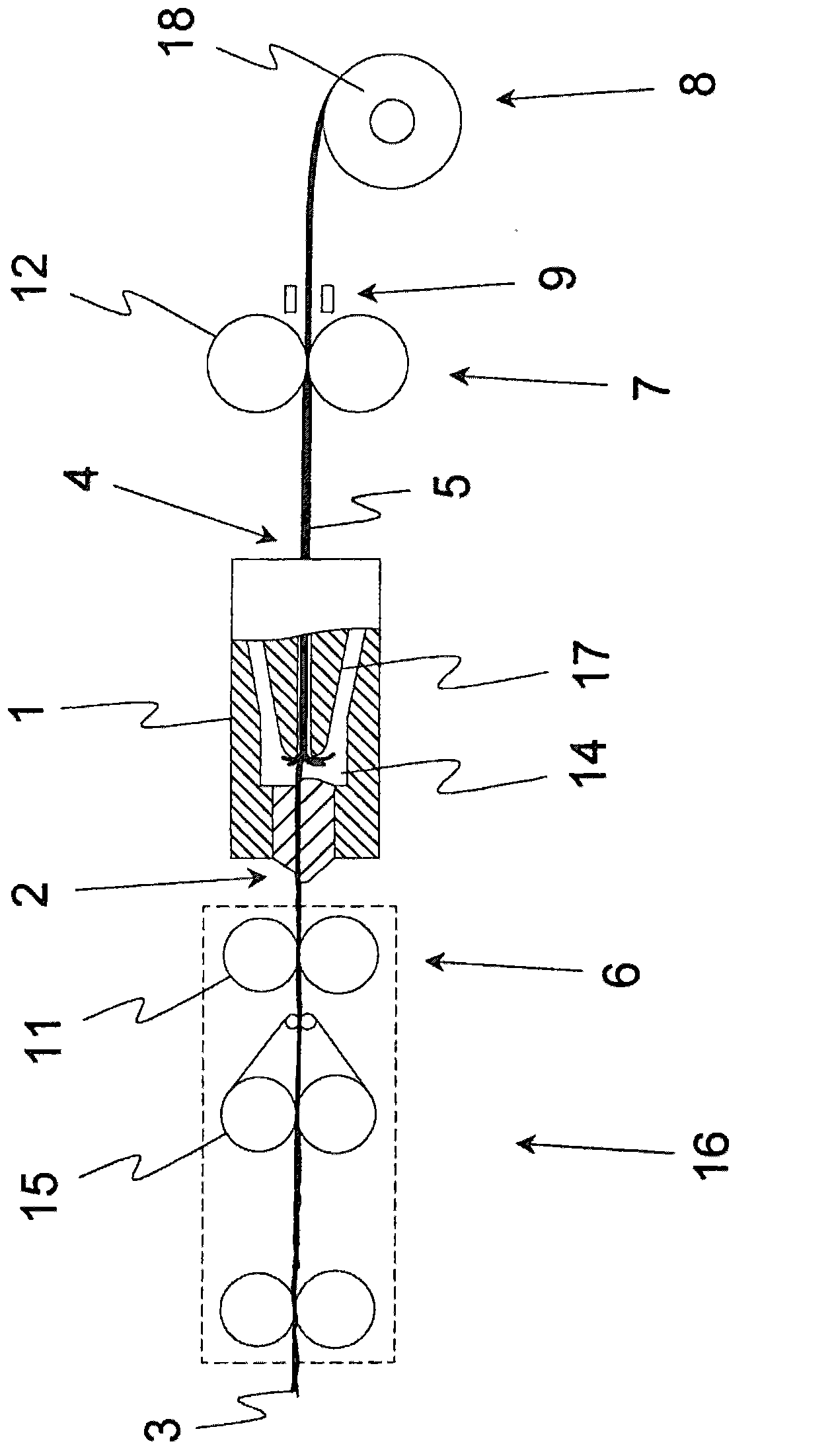 Spinning machine and method for interrupting yarn production on a spinning machine