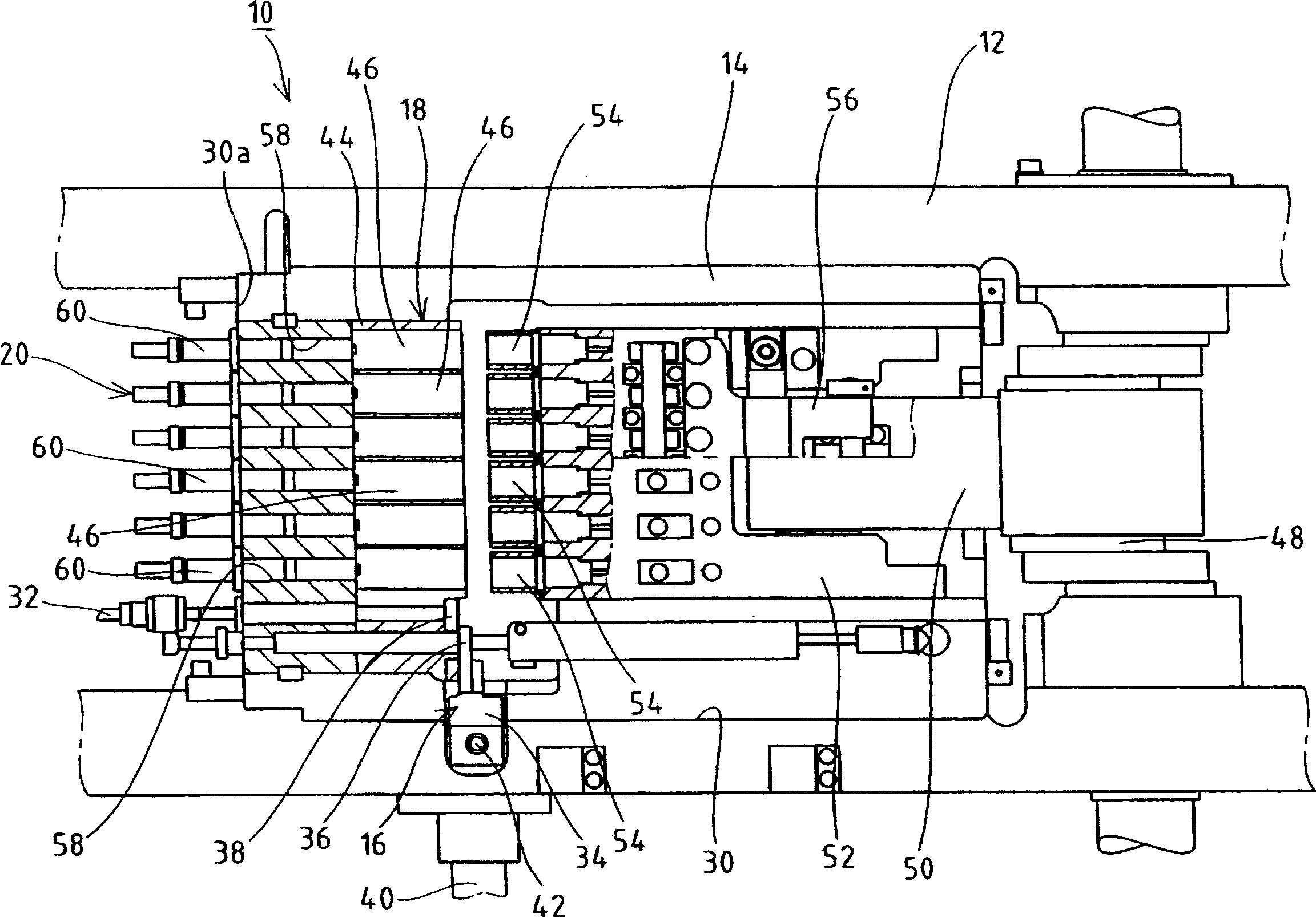 Multistage heading machine