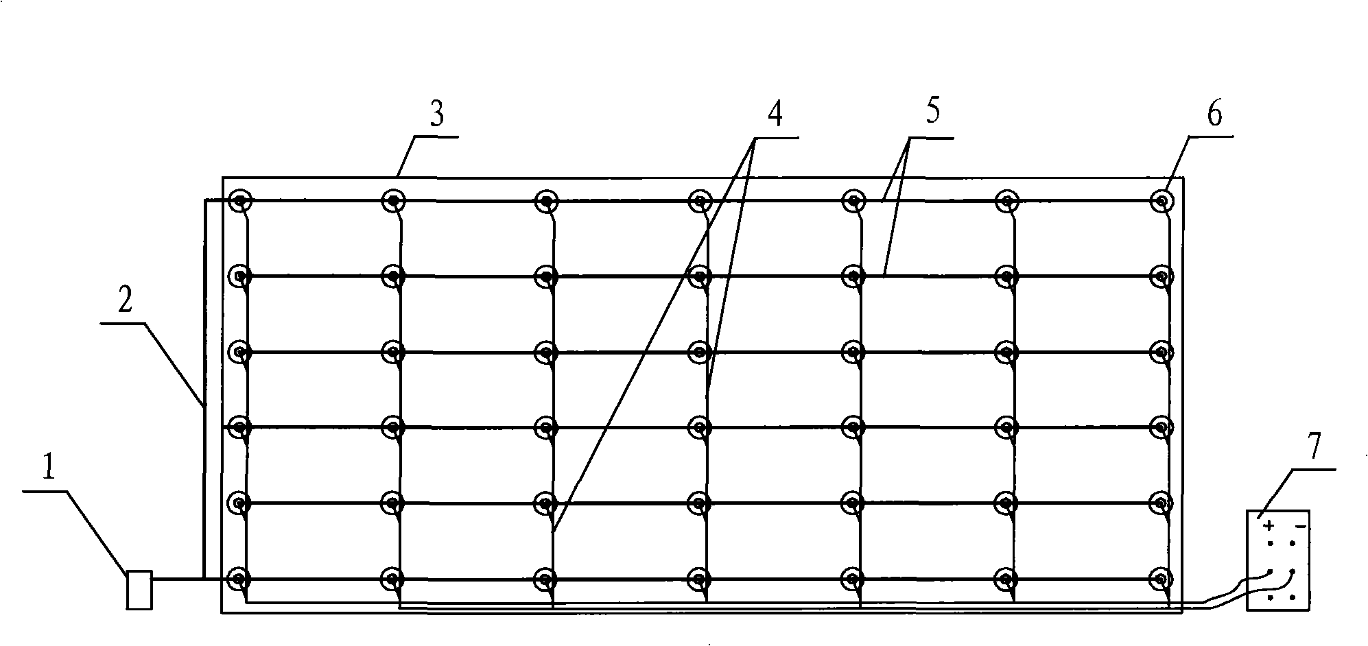 Tank type electroosmosis sludge soil reproducing method and device thereof