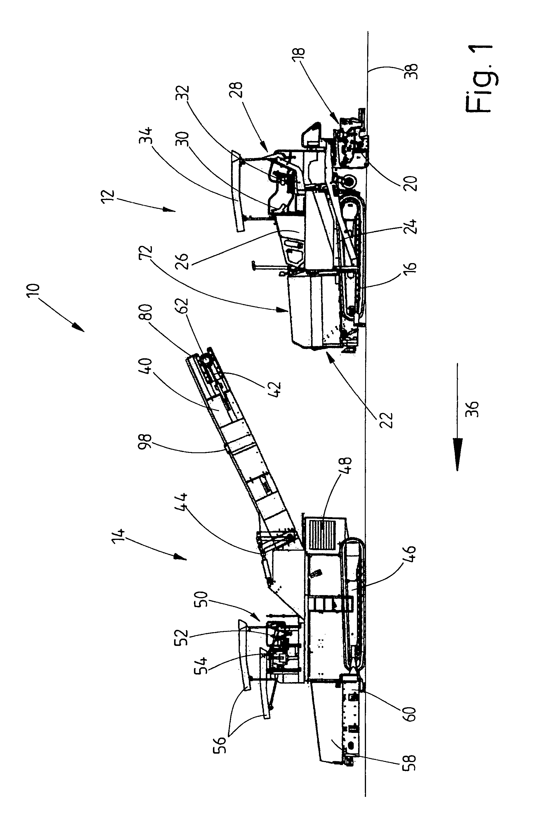 Process for producing a road covering, feeder, road paver and paving train