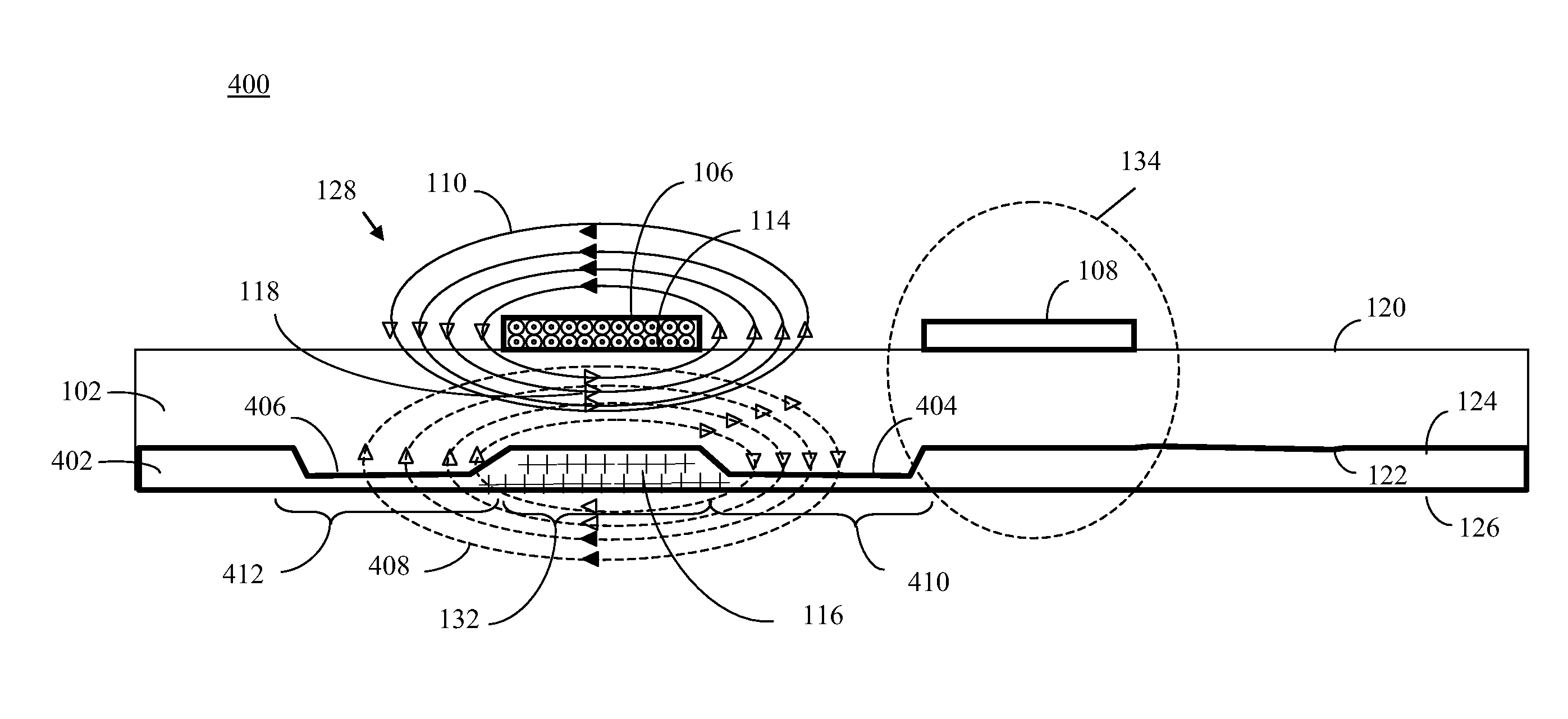 Mutual capacitance and magnetic field distribution control for transmission lines