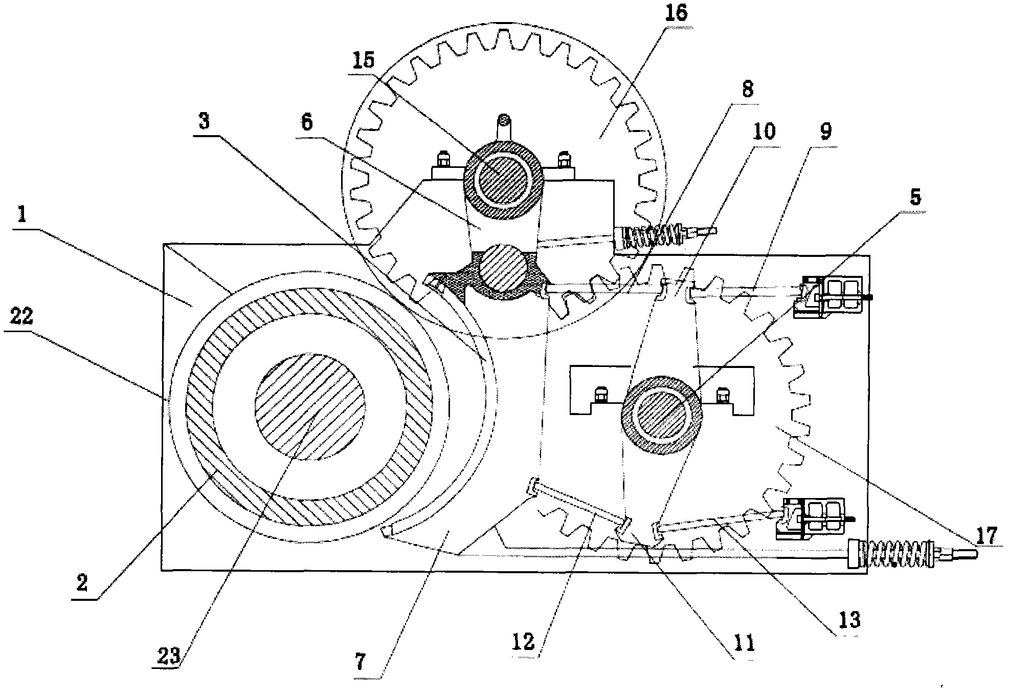 Composite multi-crank rocker mechanism for roll crusher