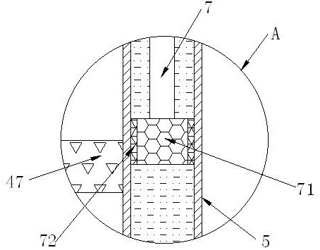 Hidden circulating water cooling structure of pastry extrusion equipment