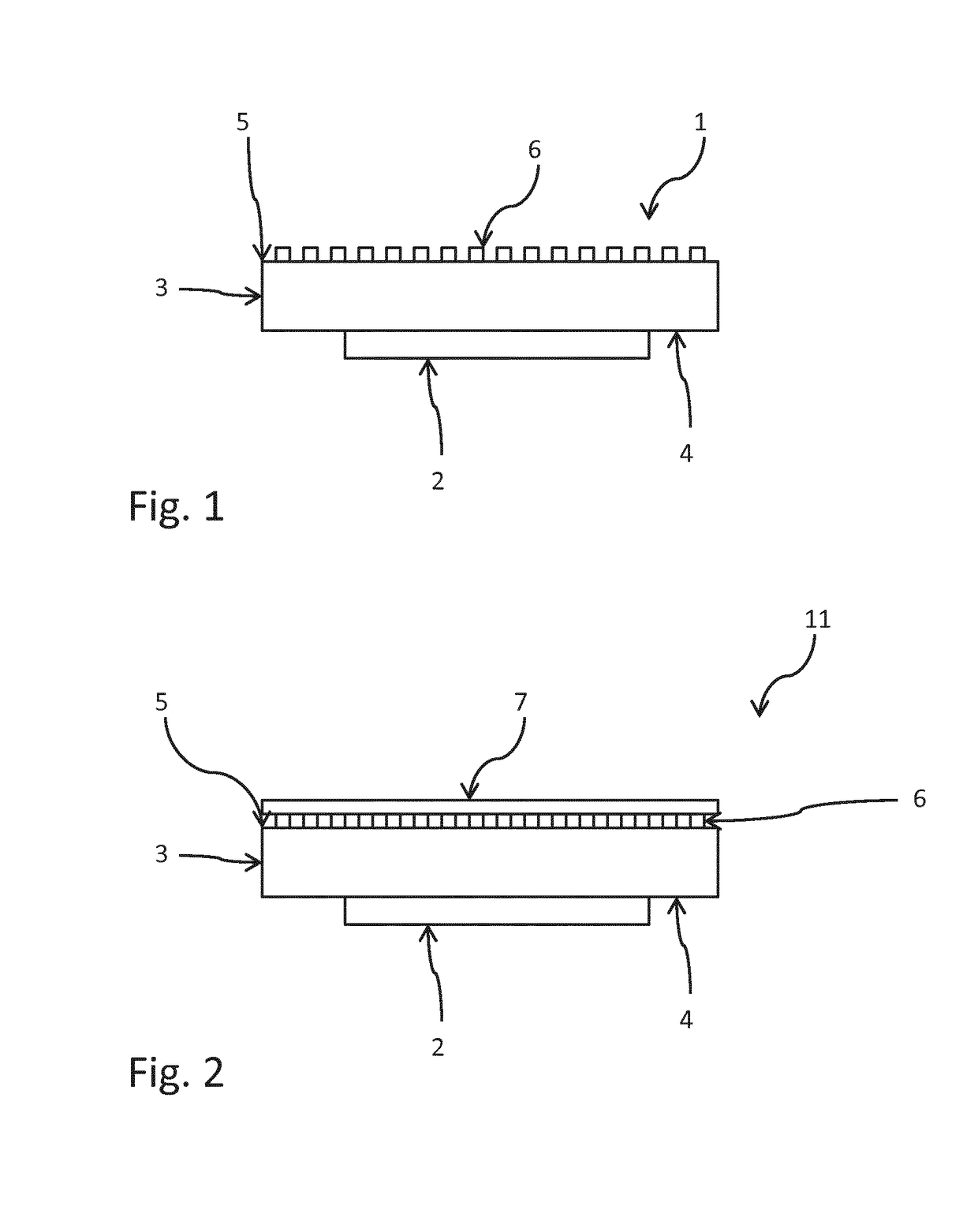 Light converting device having a wavelength converting layer with a hydrophobic nanostructure