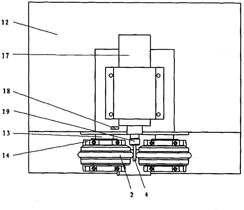 Rolling contact fatigue testing machine of roller component