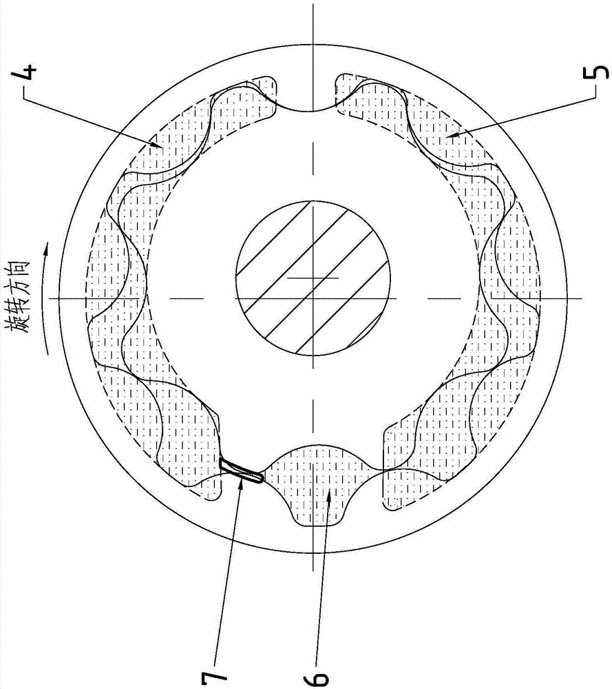 Rotor type oil pump capable of reducing oil supply pressure pulsation intensity and flowing noise