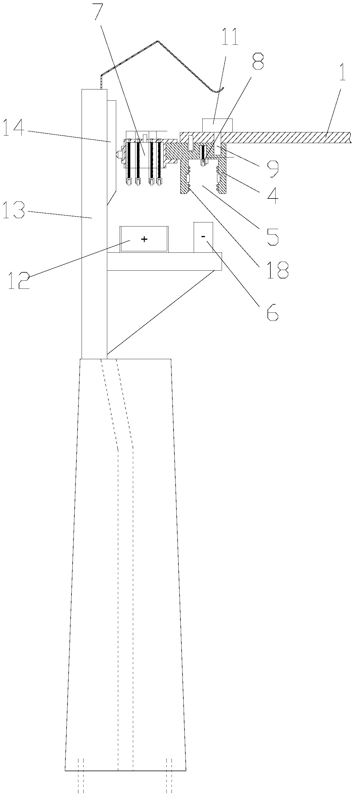 Automobile running direction control device capable of receiving power during running and automobile