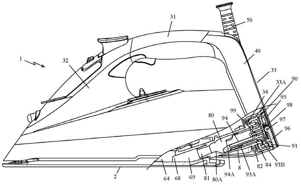 Flat iron including evaporation chamber connected with scale recycle chamber of scale-removing hole