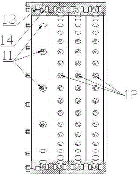 High-temperature snow making method utilizing low-temperature gas for forming ice nucleuses