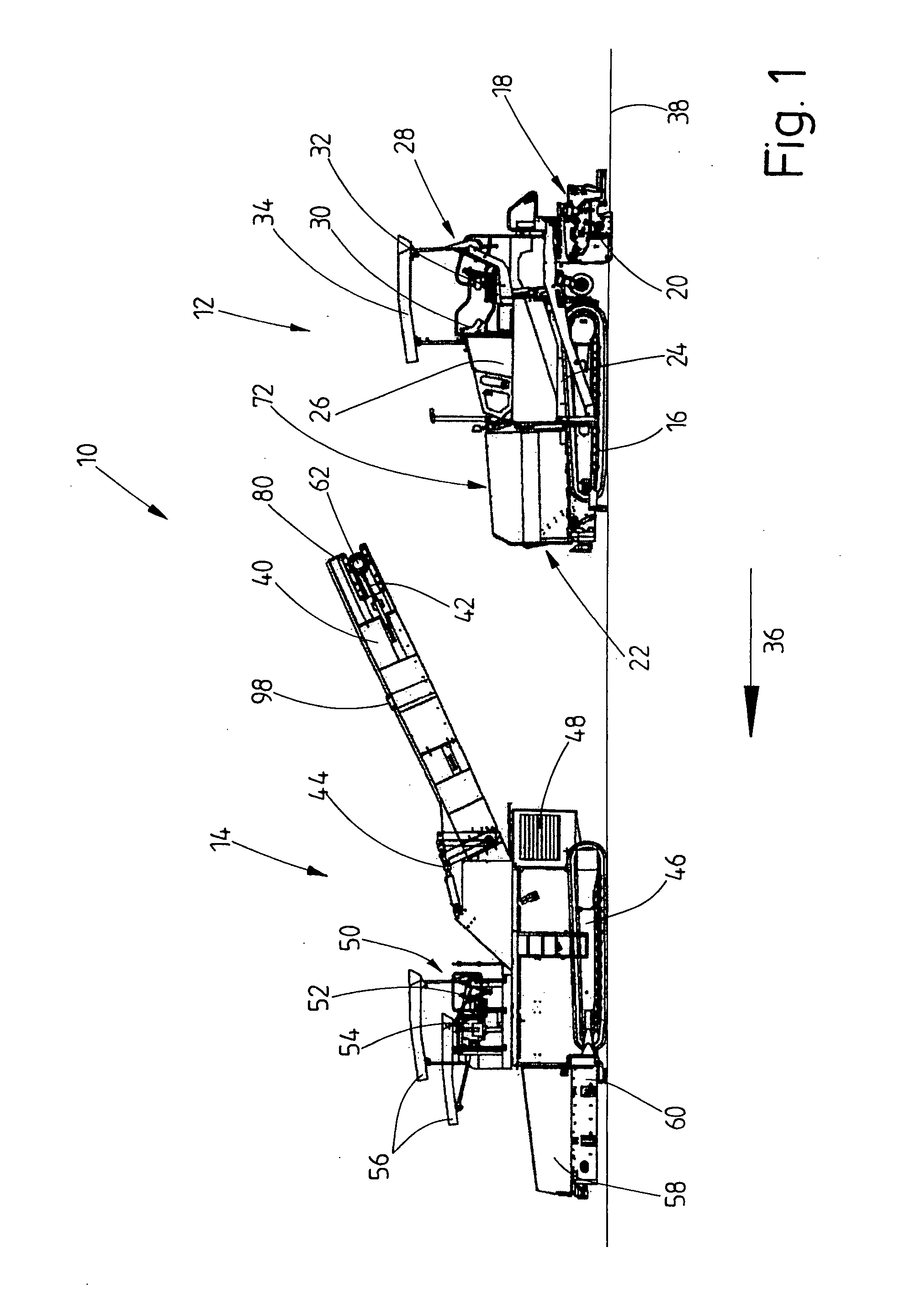 Process for producing a road covering, feeder, road paver and paving train